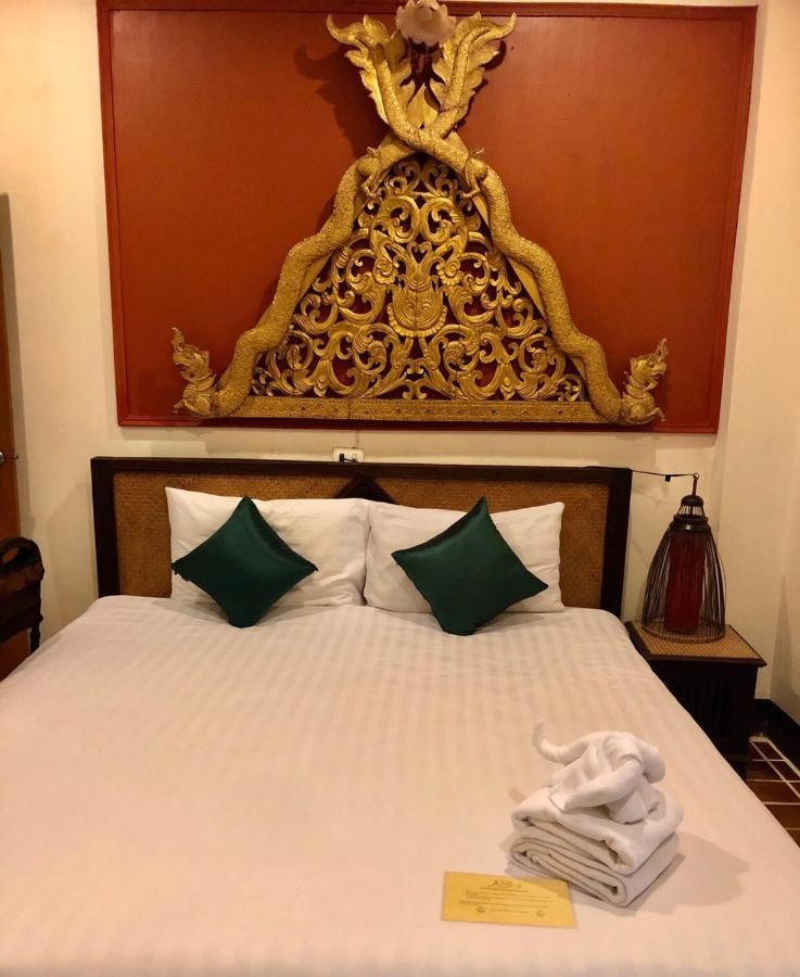 Cm Night Bazaar Boutique Hotel โรงแรม ซี เอ็ม ไนท์บาซาร์ บูทีค - Sha Plus Certified Chiang Mai Eksteriør bilde