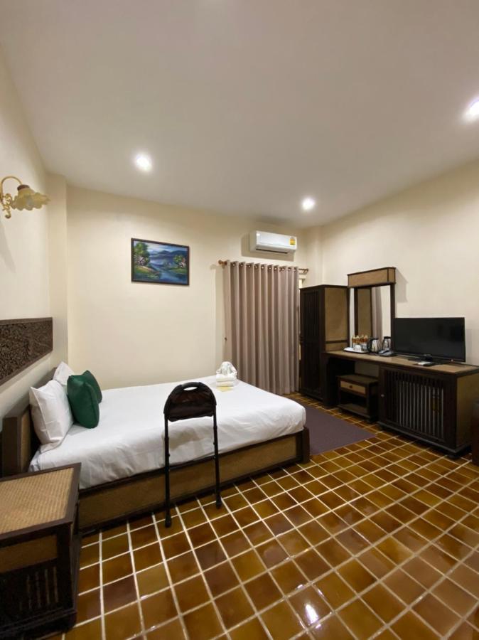 Cm Night Bazaar Boutique Hotel โรงแรม ซี เอ็ม ไนท์บาซาร์ บูทีค - Sha Plus Certified Chiang Mai Eksteriør bilde