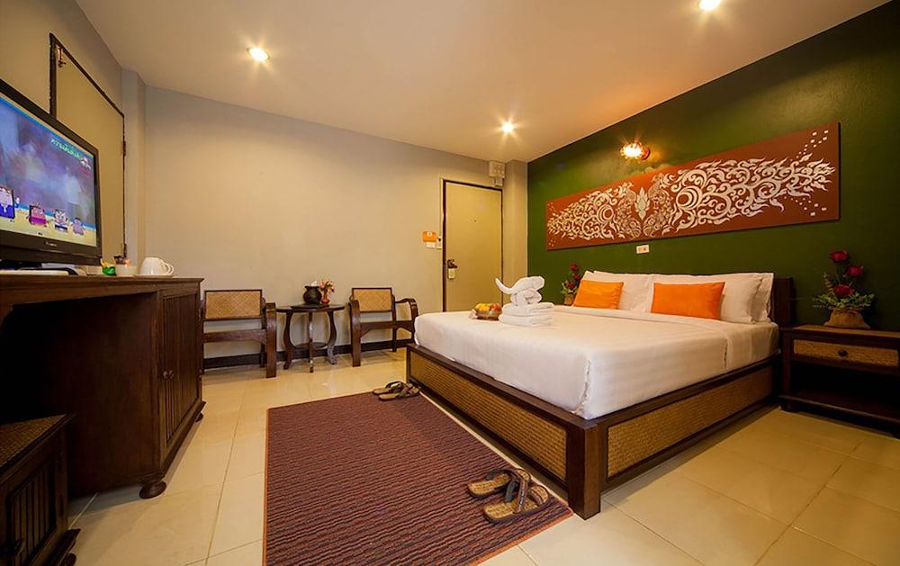 Cm Night Bazaar Boutique Hotel โรงแรม ซี เอ็ม ไนท์บาซาร์ บูทีค - Sha Plus Certified Chiang Mai Eksteriør bilde