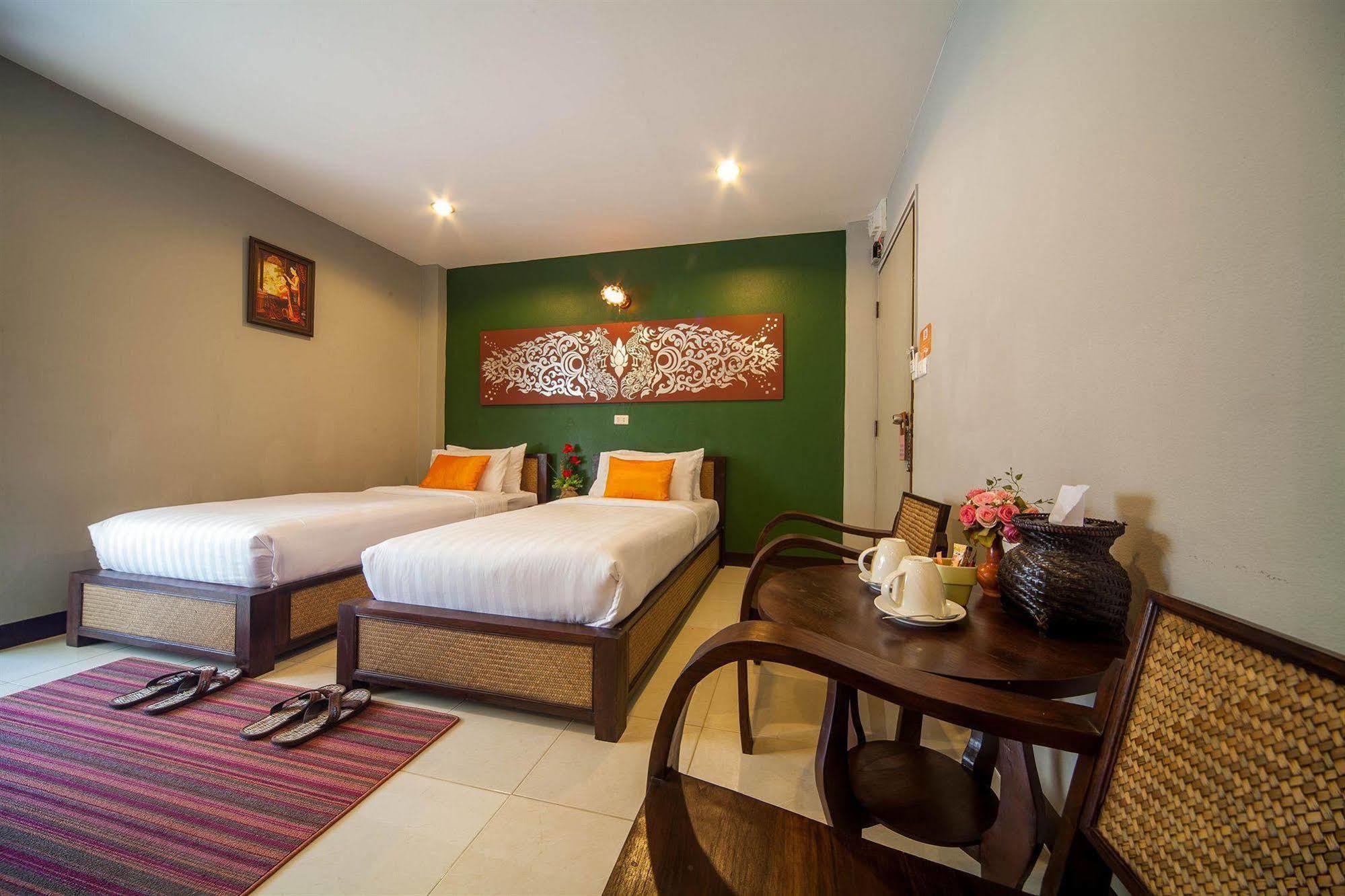 Cm Night Bazaar Boutique Hotel โรงแรม ซี เอ็ม ไนท์บาซาร์ บูทีค - Sha Plus Certified Chiang Mai Eksteriør bilde