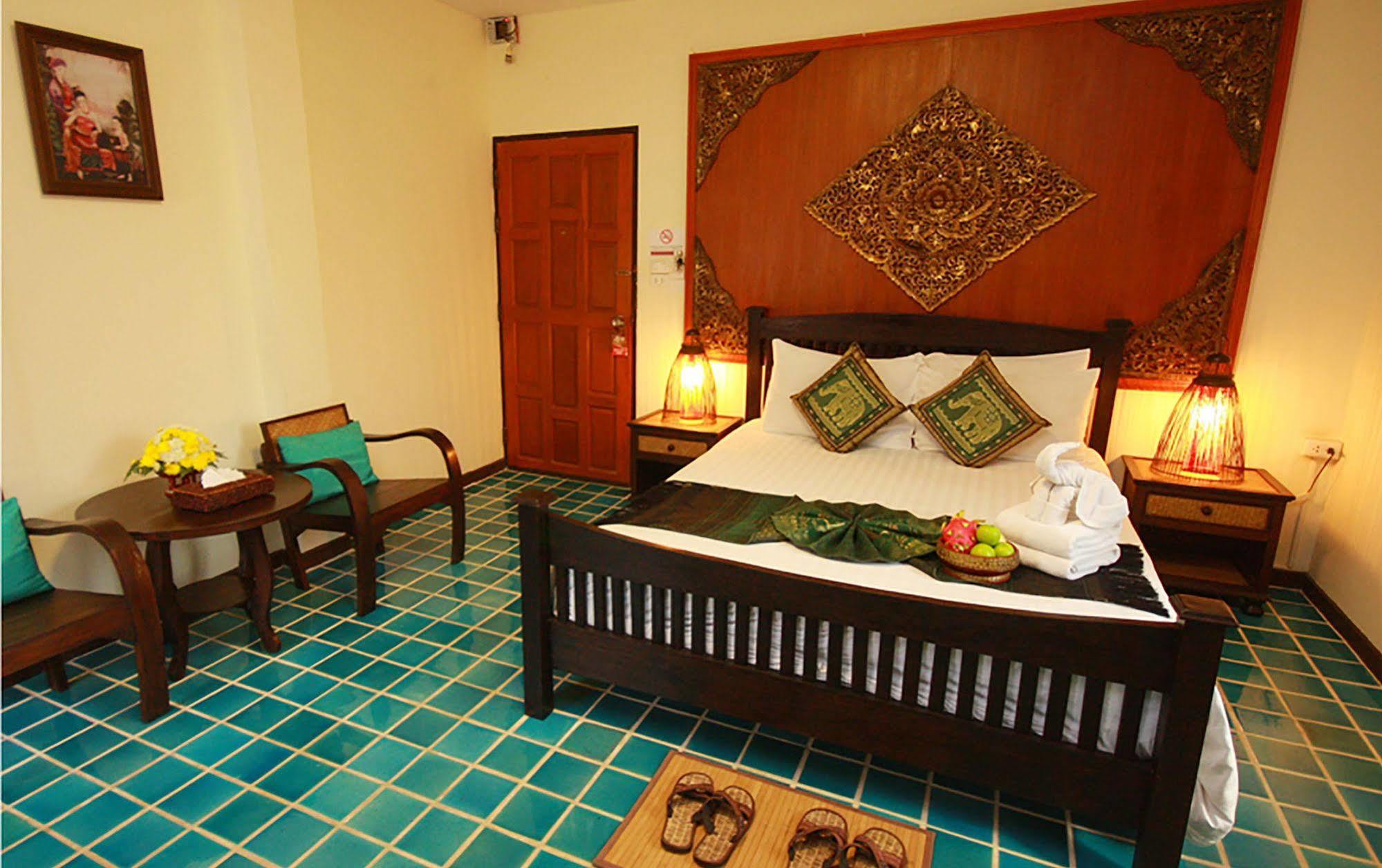 Cm Night Bazaar Boutique Hotel โรงแรม ซี เอ็ม ไนท์บาซาร์ บูทีค - Sha Plus Certified Chiang Mai Eksteriør bilde